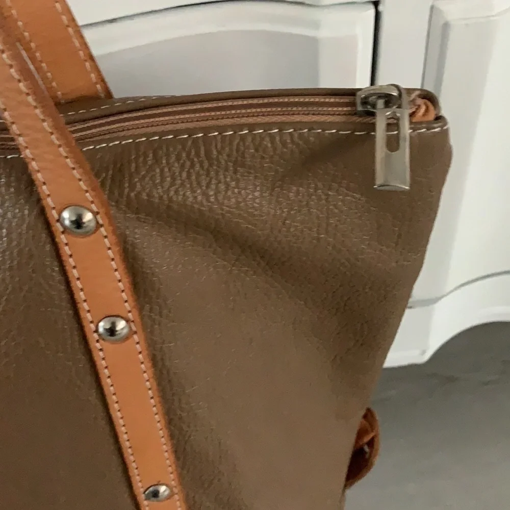 I Medici Firenze leather two‎ tones camel tote bag logo bohemian work
